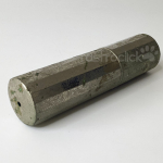 Antiguo estuche cilíndrico de metal