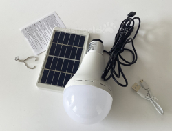 Bombilla LED solar