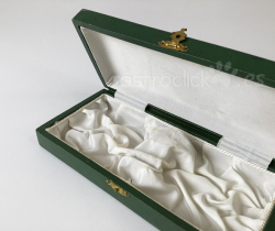 Estuche vacío para cubiertos de la joyería Regente de Almería