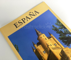 Libro ilustrado de promoción turística de España – Ministerio de Información y Turismo