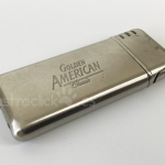 Mechero metálico Golden American Classic V3I