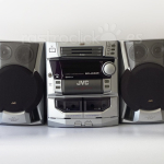Minicadena JVC MX-J530R (Radio y CD OK)