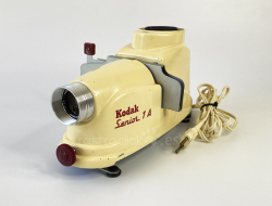 Proyector de diapositivas Kodak Senior 1A Años 50 Funcionando