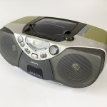 Radio cassette con reproductor de CD Philips AZ1080