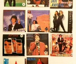 Lote 11 Cromos portadas de discos de vinilo de los años 80
