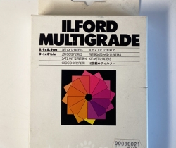 Juego de 12 filtros ILFORD Multigrado – (falta 1 filtro)