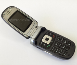 Teléfono móvil Samsung SGH-ZV10