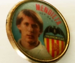 Pin de Mendieta del Valencia C.F Temporada 95/96